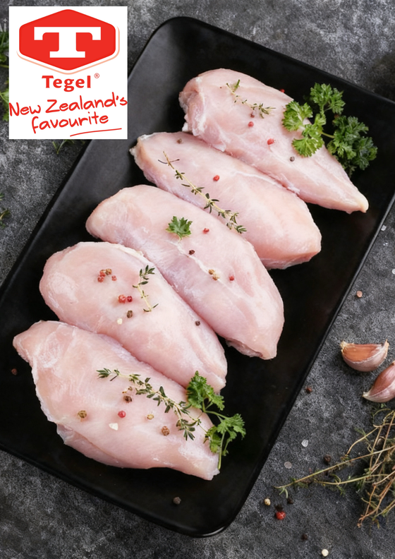 Tegel Chicken Breast, Skinless 2.5kg package, price per kg (average weight 1.8-2.8kg each)